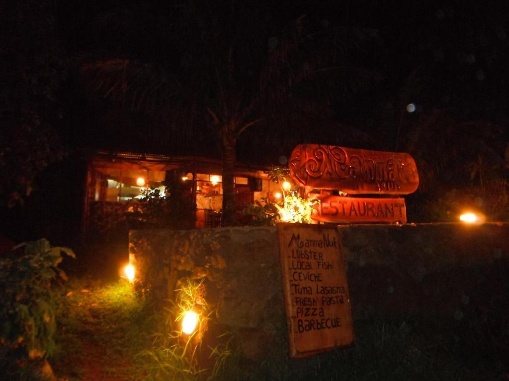 Villa Mamma Nui Glamping Hanga Roa Esterno foto
